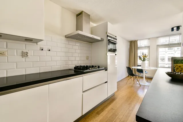 listing-c1726237-1f83-40af-bf23-c2ed9bee6b80-274170868.jpg