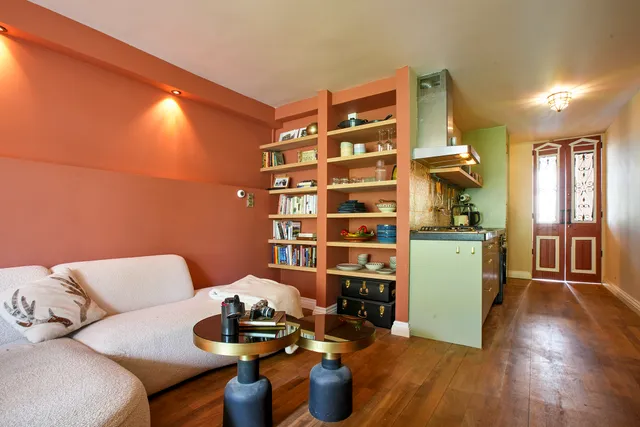 listing-e024dc5a-3ac7-4472-a2ad-cd0fa81c4c59-281911201.jpg